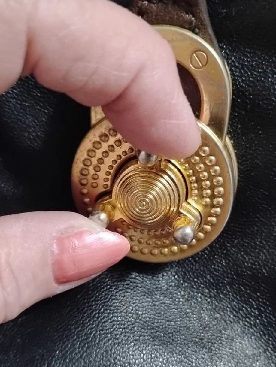 STEVE MADDEN  Leather Vintage Brown & Black Tote Satchel! Brass Turn Lock Clasp! - Picture 3 of 12